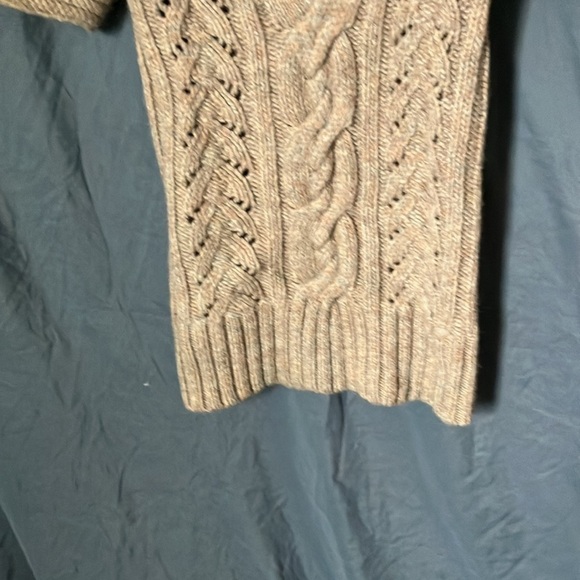 Banana Republic: Knit Sweater with braided collar short sleeves- Wool Blend- XS - Picture 7 of 16